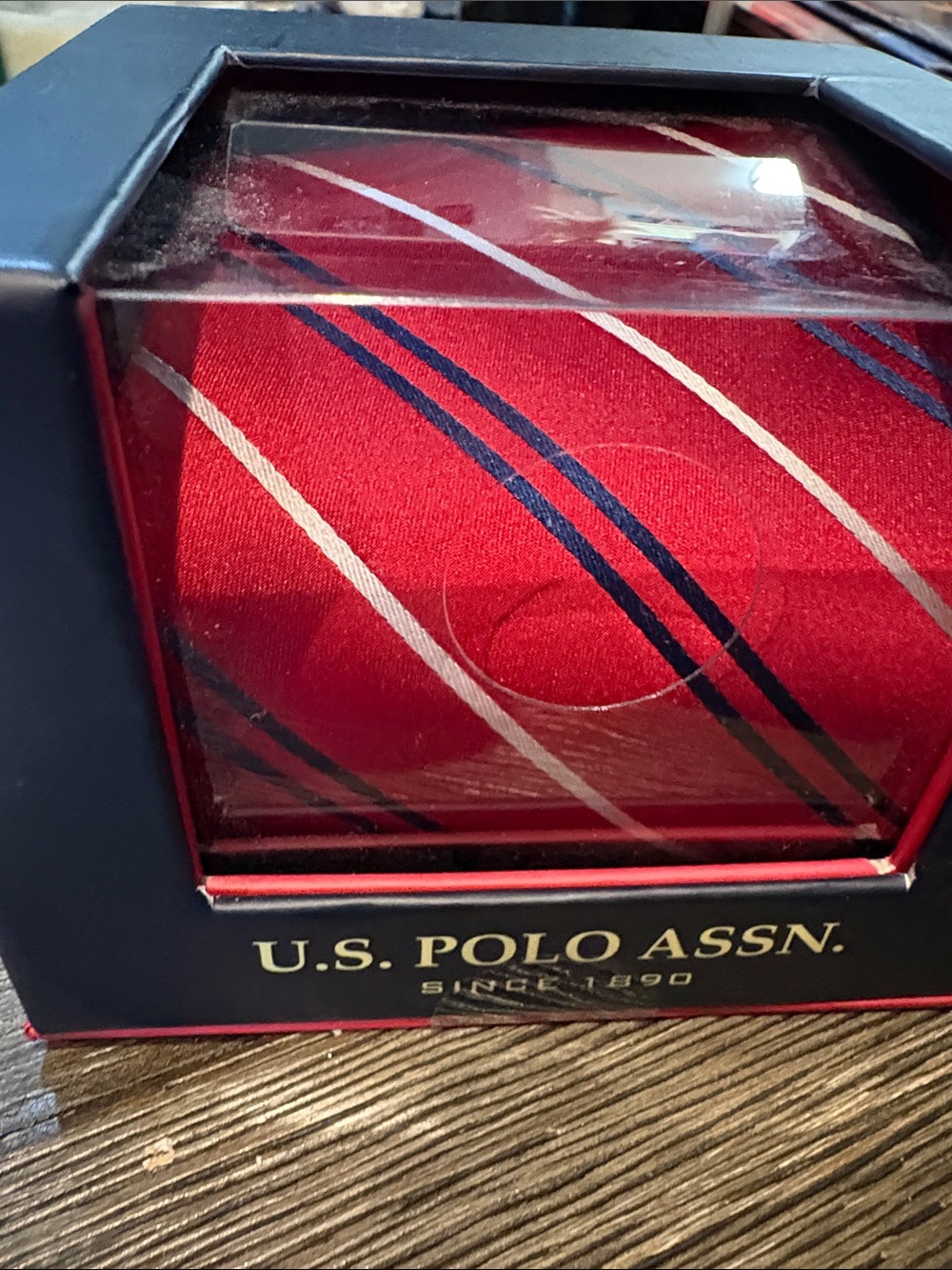 Tie in Branded Packaging